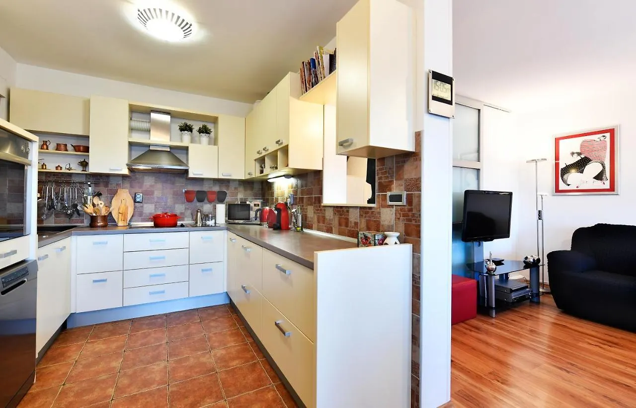 Studio Apartment Pupa Kastela 0*,  Croatia